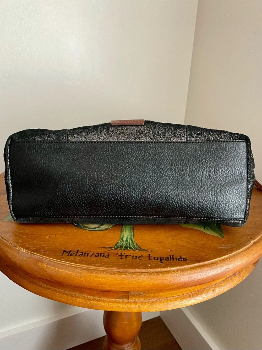 Fossil ‘Felicity’ Tote Black Leather & Metallic Shimmer w/ Zipper Closure